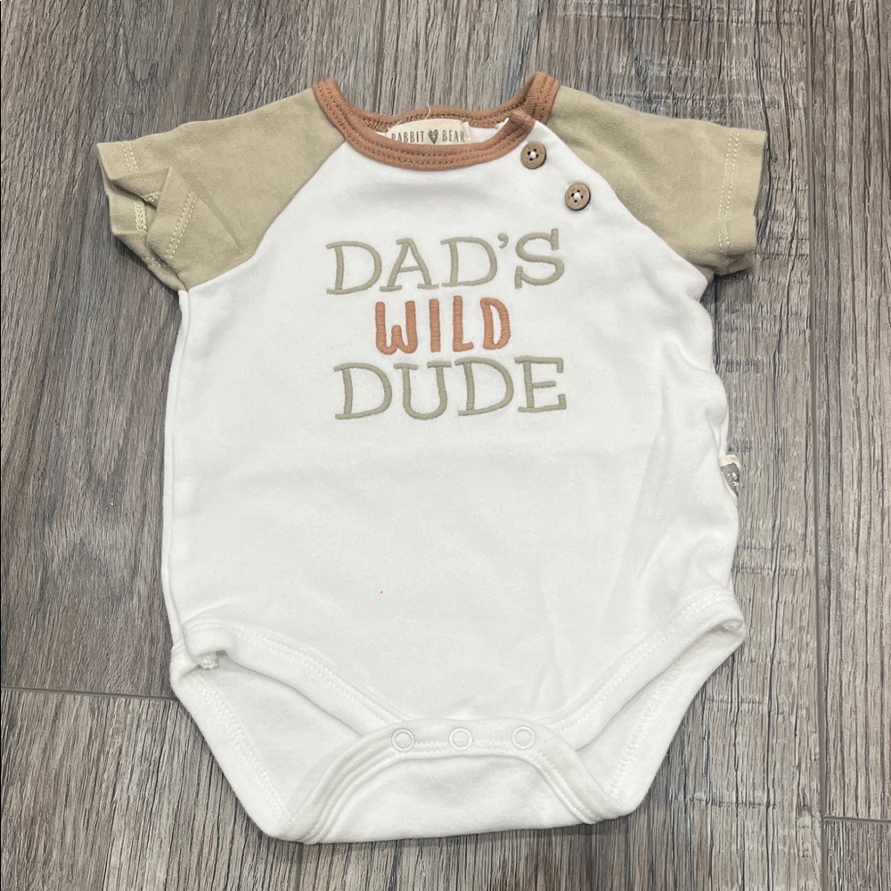 🦋5/10 Baby Bodysuit